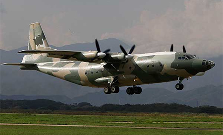 El avión de transporte militar Y-8 Desaparece un avión militar con más de 100 personas a bordo en Birmania